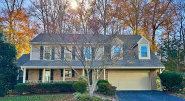 7921 OAK HOLLOW LN, FAIRFAX STATION, Virginia 22039, 3 Bedrooms Bedrooms, ,3 BathroomsBathrooms,Residential,For sale,7921 OAK HOLLOW LN,VAFX2264266 MLS # VAFX2264266