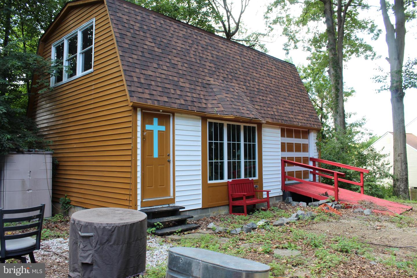 15090 JONAH COVE PL, WOODBRIDGE, Virginia 22193, 5 Bedrooms Bedrooms, ,2 BathroomsBathrooms,Residential,For sale,15090 JONAH COVE PL,VAPW2103114 MLS # VAPW2103114