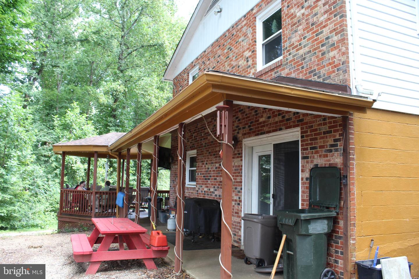 15090 JONAH COVE PL, WOODBRIDGE, Virginia 22193, 5 Bedrooms Bedrooms, ,2 BathroomsBathrooms,Residential,For sale,15090 JONAH COVE PL,VAPW2103114 MLS # VAPW2103114