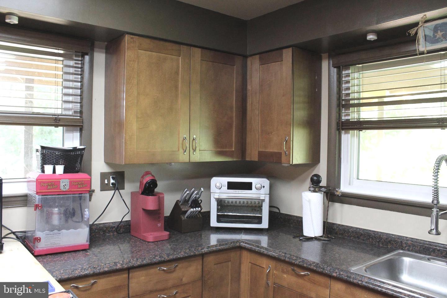 15090 JONAH COVE PL, WOODBRIDGE, Virginia 22193, 5 Bedrooms Bedrooms, ,2 BathroomsBathrooms,Residential,For sale,15090 JONAH COVE PL,VAPW2103114 MLS # VAPW2103114