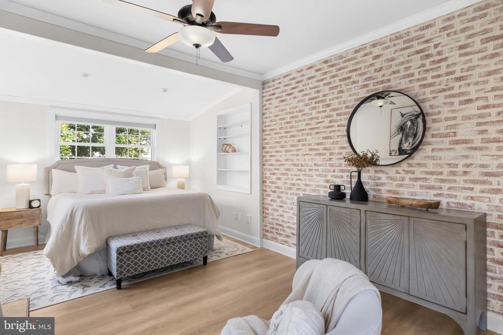 5233 LEE HWY, WARRENTON, Virginia, 5 Bedrooms Bedrooms, ,3 BathroomsBathrooms,Residential,5233 LEE HWY,VAFQ2019688 MLS # VAFQ2019688