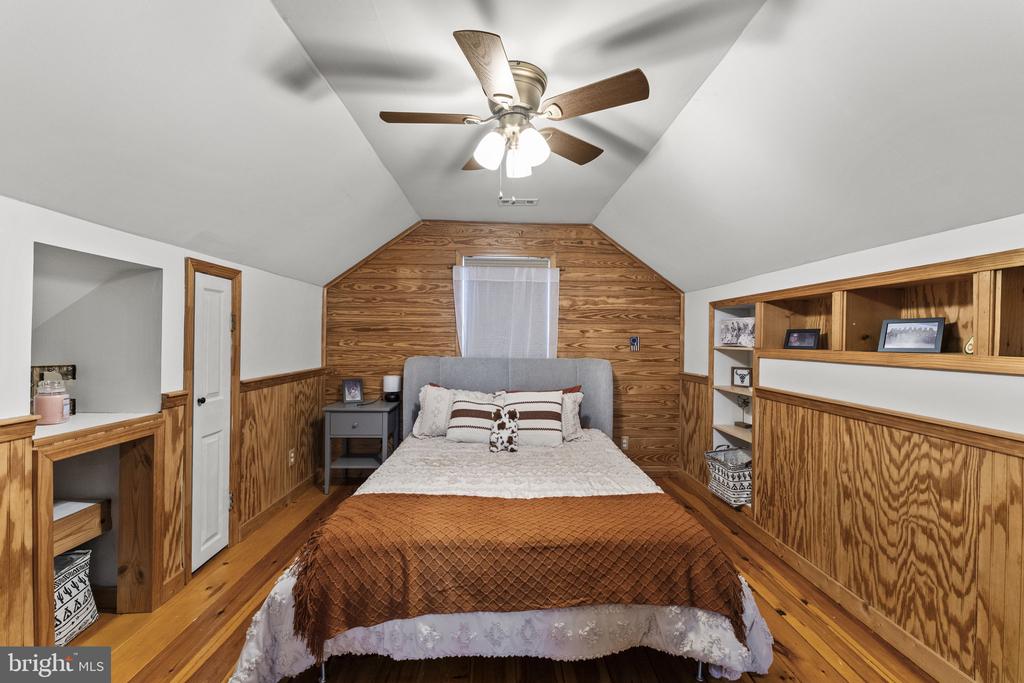 14555 LEE HWY, AMISSVILLE, Virginia 20106, 4 Bedrooms Bedrooms, ,4 BathroomsBathrooms,Residential,14555 LEE HWY,VARP2002390 MLS # VARP2002390