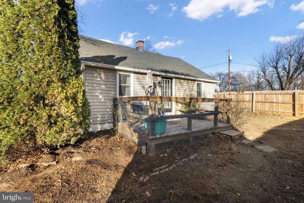 9208 SPERRYVILLE PIKE, CULPEPER, Virginia 22701, 2 Bedrooms Bedrooms, ,1 BathroomBathrooms,Residential,9208 SPERRYVILLE PIKE,VACU2012122 MLS # VACU2012122