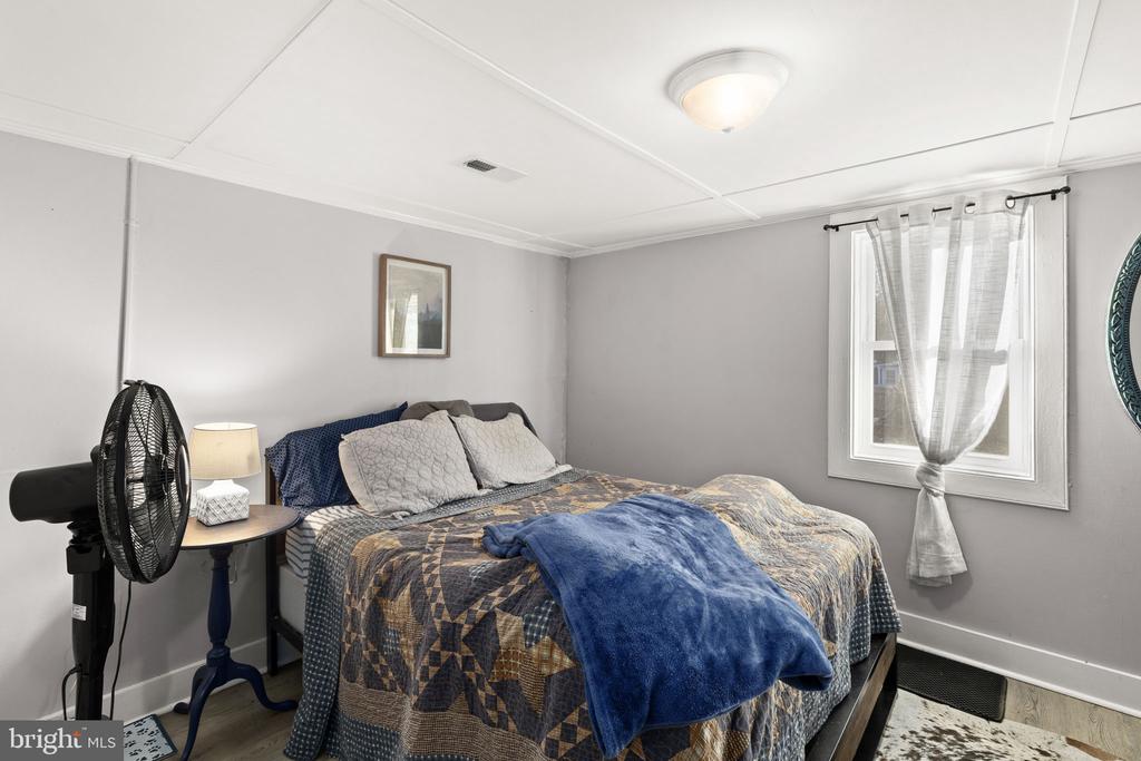 9208 SPERRYVILLE PIKE, CULPEPER, Virginia 22701, 2 Bedrooms Bedrooms, ,1 BathroomBathrooms,Residential,9208 SPERRYVILLE PIKE,VACU2012122 MLS # VACU2012122