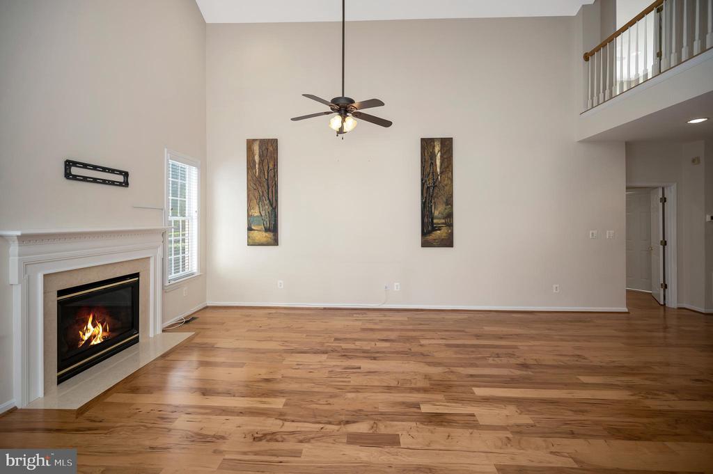 5105 SEWELLS POINTE DR, FREDERICKSBURG, Virginia 22407, 4 Bedrooms Bedrooms, ,4 BathroomsBathrooms,Residential,5105 SEWELLS POINTE DR,VASP2037728 MLS # VASP2037728