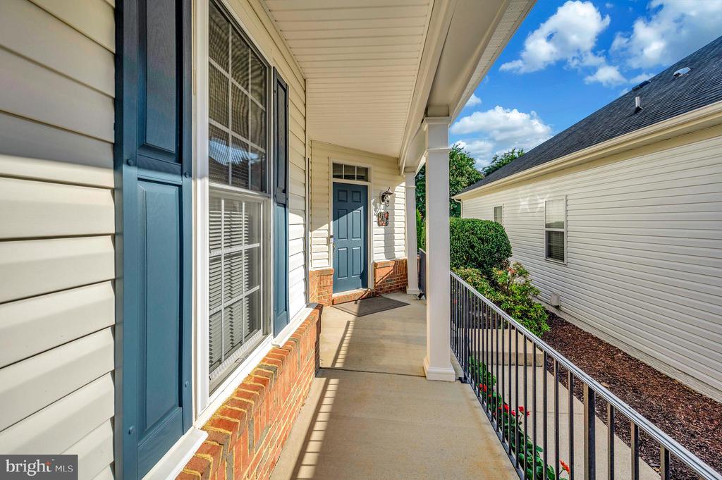 5105 SEWELLS POINTE DR, FREDERICKSBURG, Virginia 22407, 4 Bedrooms Bedrooms, ,4 BathroomsBathrooms,Residential,5105 SEWELLS POINTE DR,VASP2037728 MLS # VASP2037728