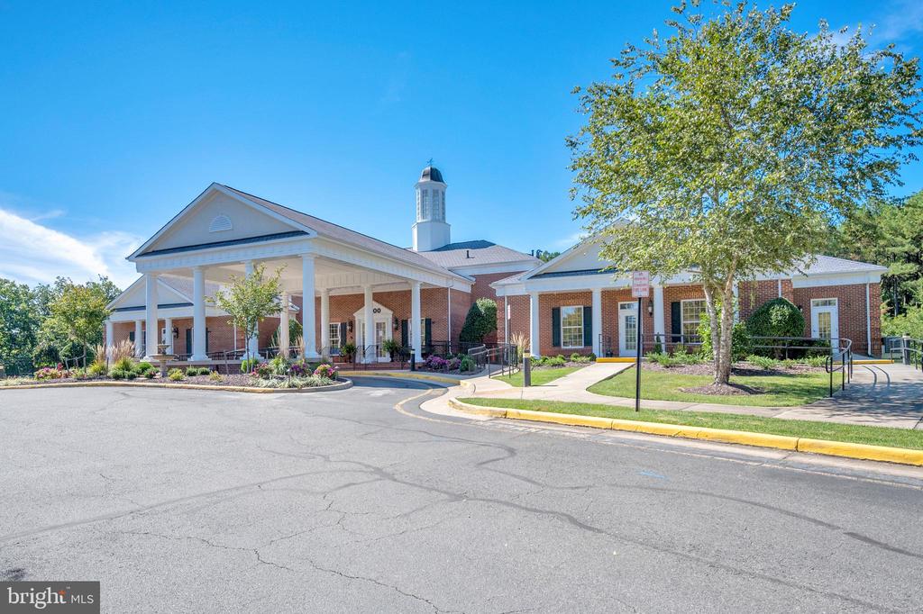 5105 SEWELLS POINTE DR, FREDERICKSBURG, Virginia 22407, 4 Bedrooms Bedrooms, ,4 BathroomsBathrooms,Residential,5105 SEWELLS POINTE DR,VASP2037728 MLS # VASP2037728