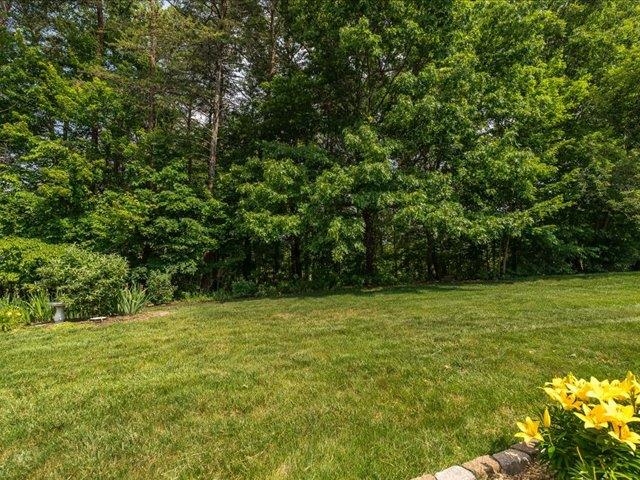 41 HICKORY NUT LN, STAUNTON, Virginia 24401, 3 Bedrooms Bedrooms, ,2 BathroomsBathrooms,Residential,41 HICKORY NUT LN,665564 MLS # 665564