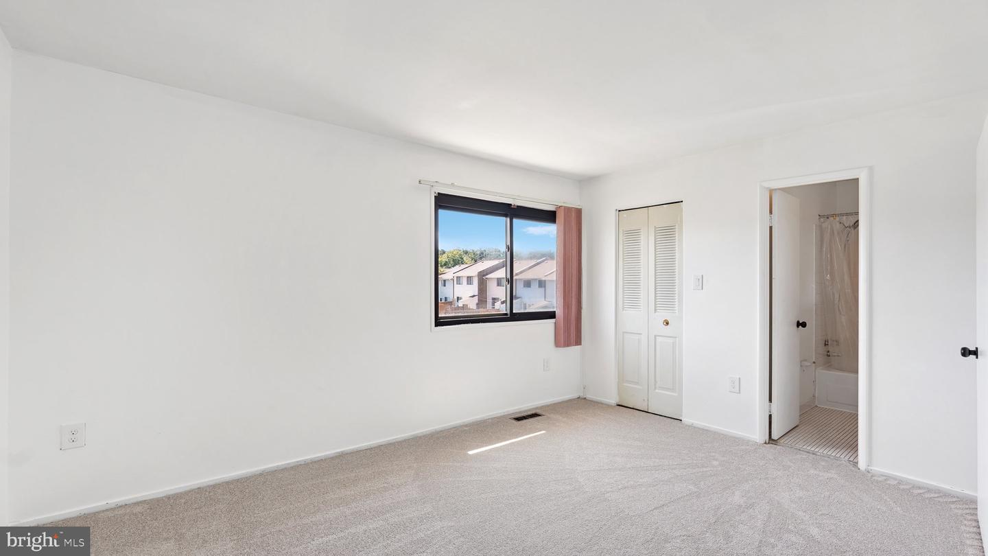 11007 HIRAM CT, MANASSAS, Virginia 20109, 3 Bedrooms Bedrooms, ,2 BathroomsBathrooms,Residential,For sale,11007 HIRAM CT,VAPW2103964 MLS # VAPW2103964