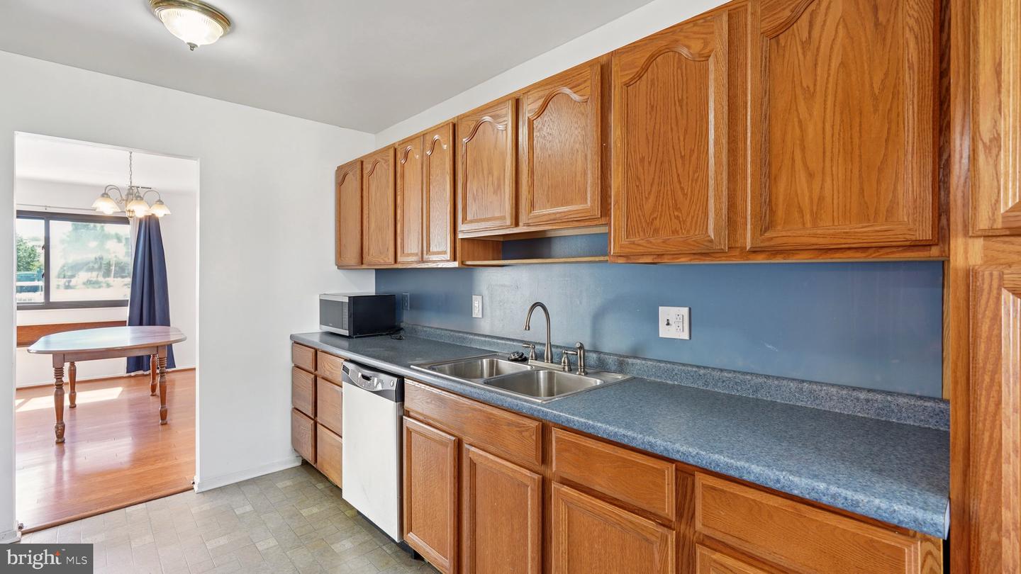 11007 HIRAM CT, MANASSAS, Virginia 20109, 3 Bedrooms Bedrooms, ,2 BathroomsBathrooms,Residential,For sale,11007 HIRAM CT,VAPW2103964 MLS # VAPW2103964