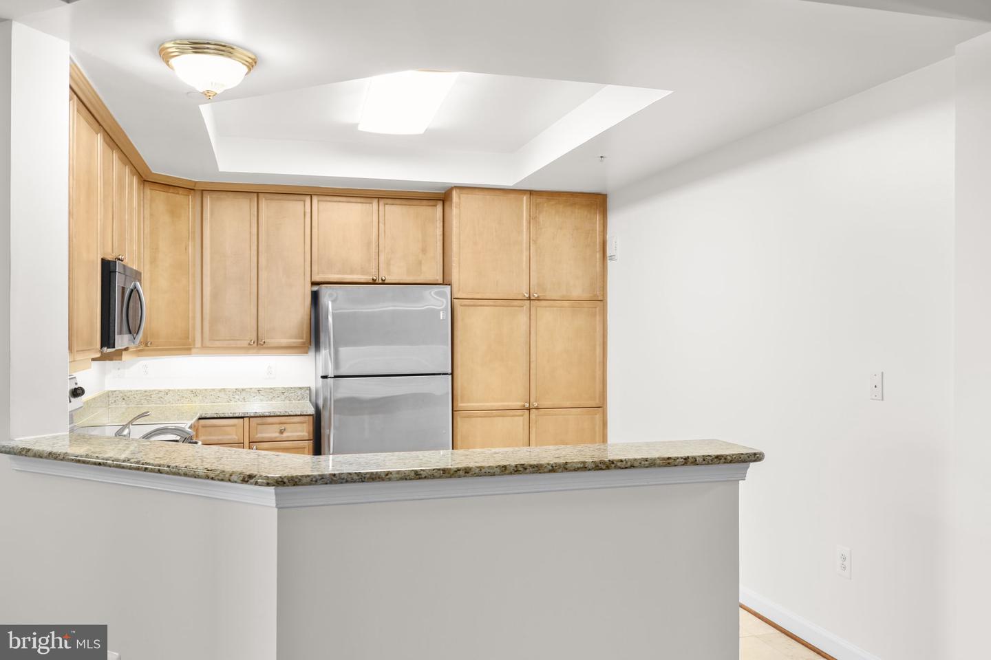 485 HARBOR SIDE ST #405, WOODBRIDGE, Virginia 22191, 2 Bedrooms Bedrooms, ,2 BathroomsBathrooms,Residential,For sale,485 HARBOR SIDE ST #405,VAPW2104288 MLS # VAPW2104288