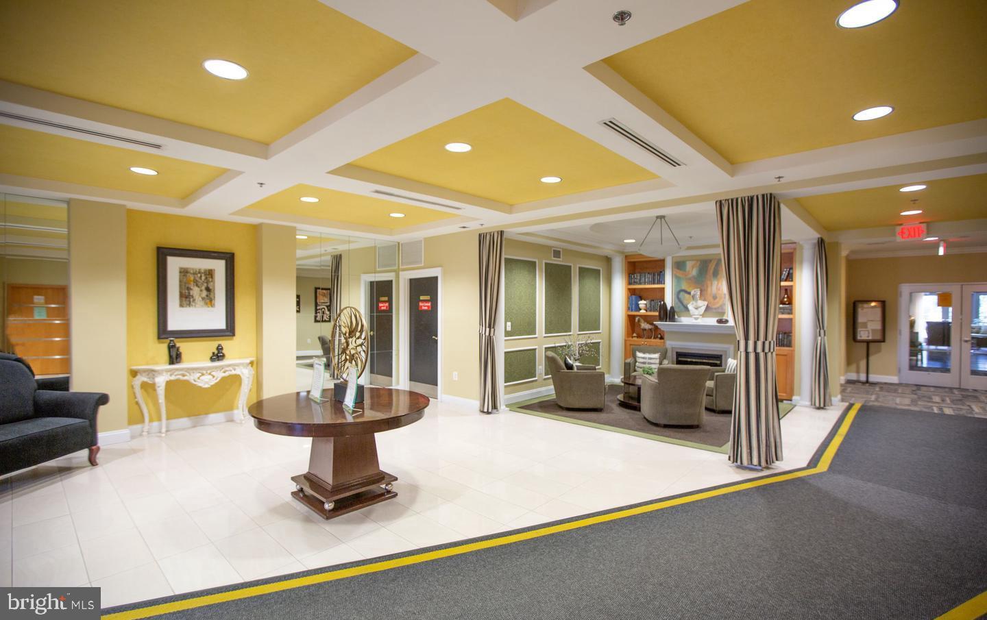 485 HARBOR SIDE ST #405, WOODBRIDGE, Virginia 22191, 2 Bedrooms Bedrooms, ,2 BathroomsBathrooms,Residential,For sale,485 HARBOR SIDE ST #405,VAPW2104288 MLS # VAPW2104288