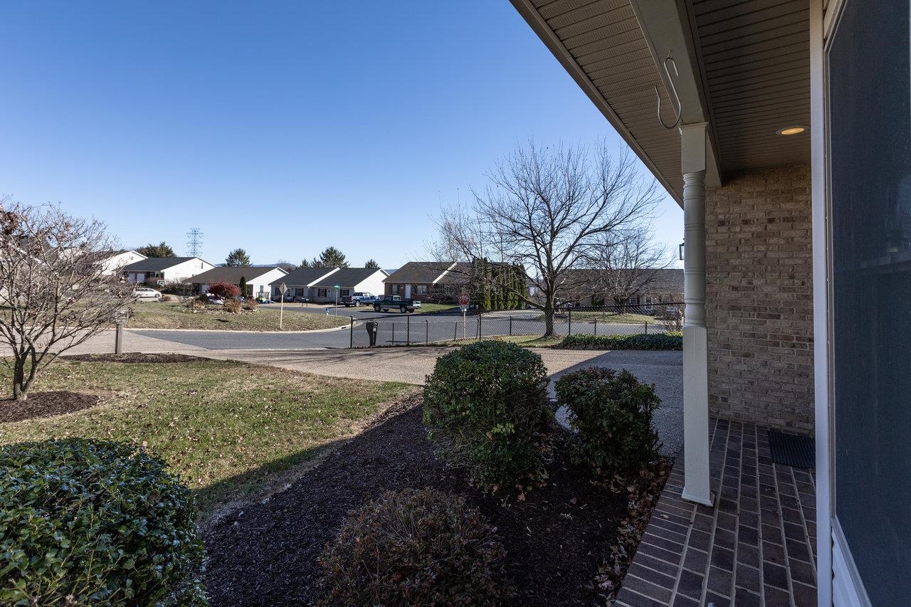 324 DIANA CT, ROCKINGHAM, Virginia 22801, 2 Bedrooms Bedrooms, ,2 BathroomsBathrooms,Residential,324 DIANA CT,671288 MLS # 671288