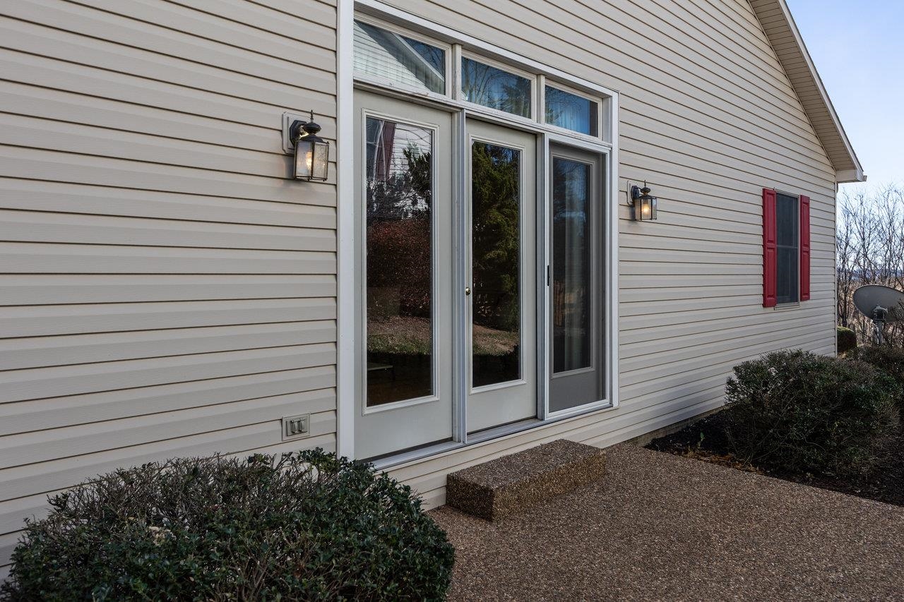 324 DIANA CT, ROCKINGHAM, Virginia 22801, 2 Bedrooms Bedrooms, ,2 BathroomsBathrooms,Residential,324 DIANA CT,671288 MLS # 671288