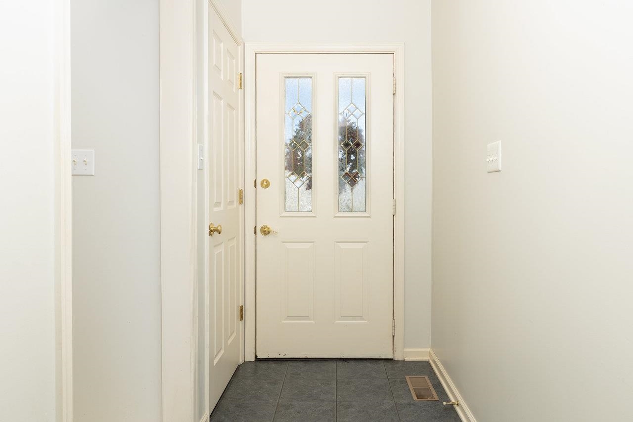 324 DIANA CT, ROCKINGHAM, Virginia 22801, 2 Bedrooms Bedrooms, ,2 BathroomsBathrooms,Residential,324 DIANA CT,671288 MLS # 671288