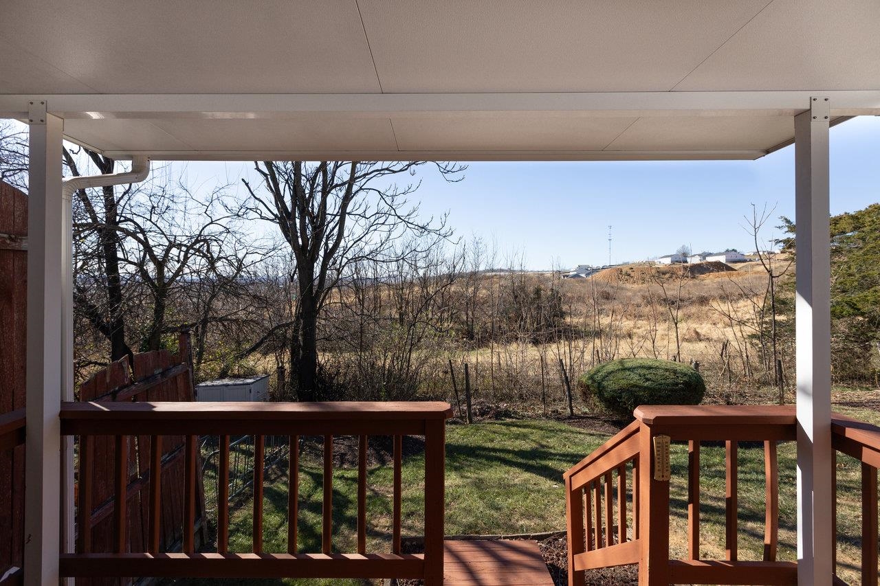 324 DIANA CT, ROCKINGHAM, Virginia 22801, 2 Bedrooms Bedrooms, ,2 BathroomsBathrooms,Residential,324 DIANA CT,671288 MLS # 671288