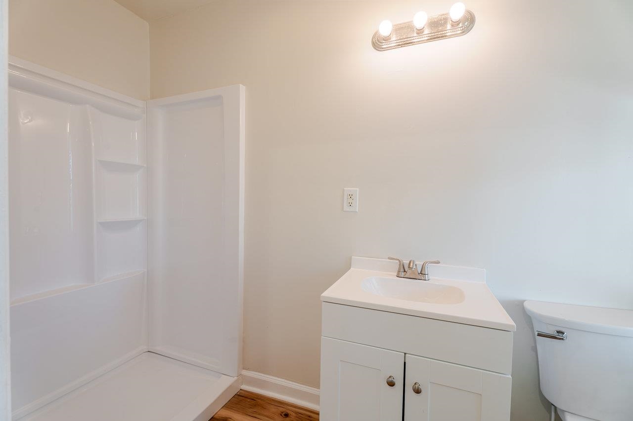 427 FOURTH ST, SHENANDOAH, Virginia 22849, 4 Bedrooms Bedrooms, ,2 BathroomsBathrooms,Residential,427 FOURTH ST,671295 MLS # 671295