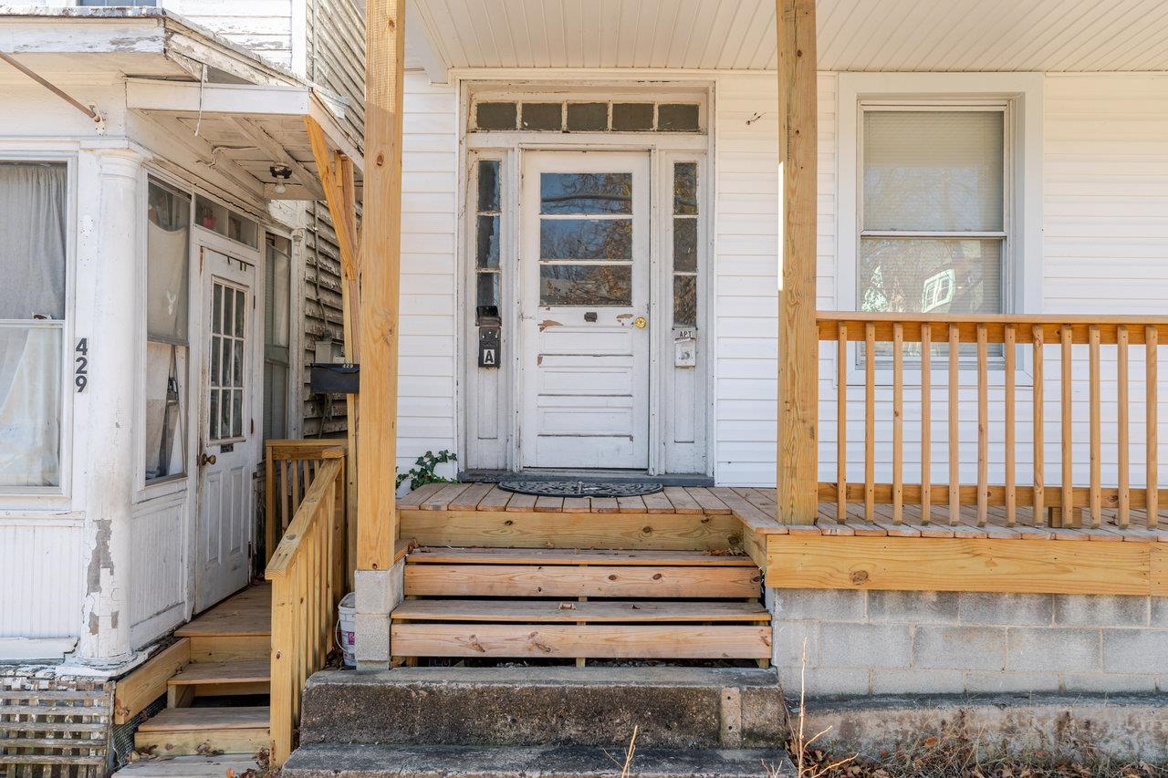 427 FOURTH ST, SHENANDOAH, Virginia 22849, 4 Bedrooms Bedrooms, ,2 BathroomsBathrooms,Residential,427 FOURTH ST,671295 MLS # 671295