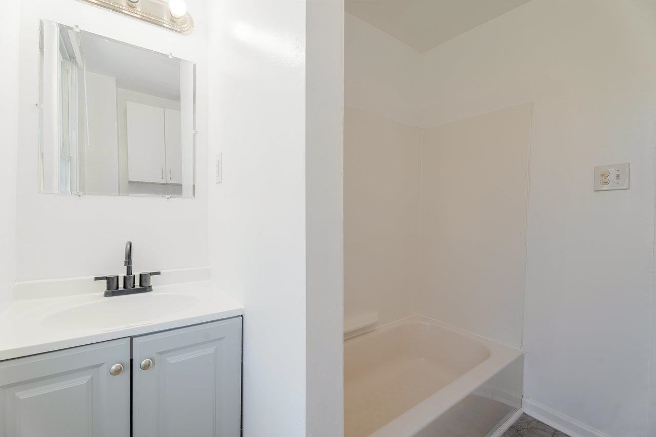 427 FOURTH ST, SHENANDOAH, Virginia 22849, 4 Bedrooms Bedrooms, ,2 BathroomsBathrooms,Residential,427 FOURTH ST,671295 MLS # 671295