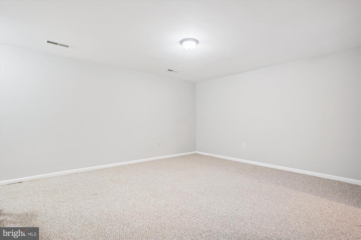 128 FARRELL LN, FREDERICKSBURG, Virginia 22401, 2 Bedrooms Bedrooms, ,2 BathroomsBathrooms,Residential,For sale,128 FARRELL LN,VAFB2008996 MLS # VAFB2008996