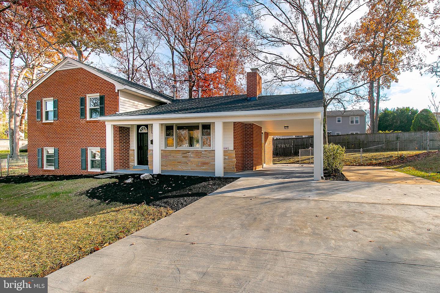 5716 TREMONT CT, ALEXANDRIA, Virginia 22303, 4 Bedrooms Bedrooms, ,3 BathroomsBathrooms,Residential,For sale,5716 TREMONT CT,VAFX2268832 MLS # VAFX2268832