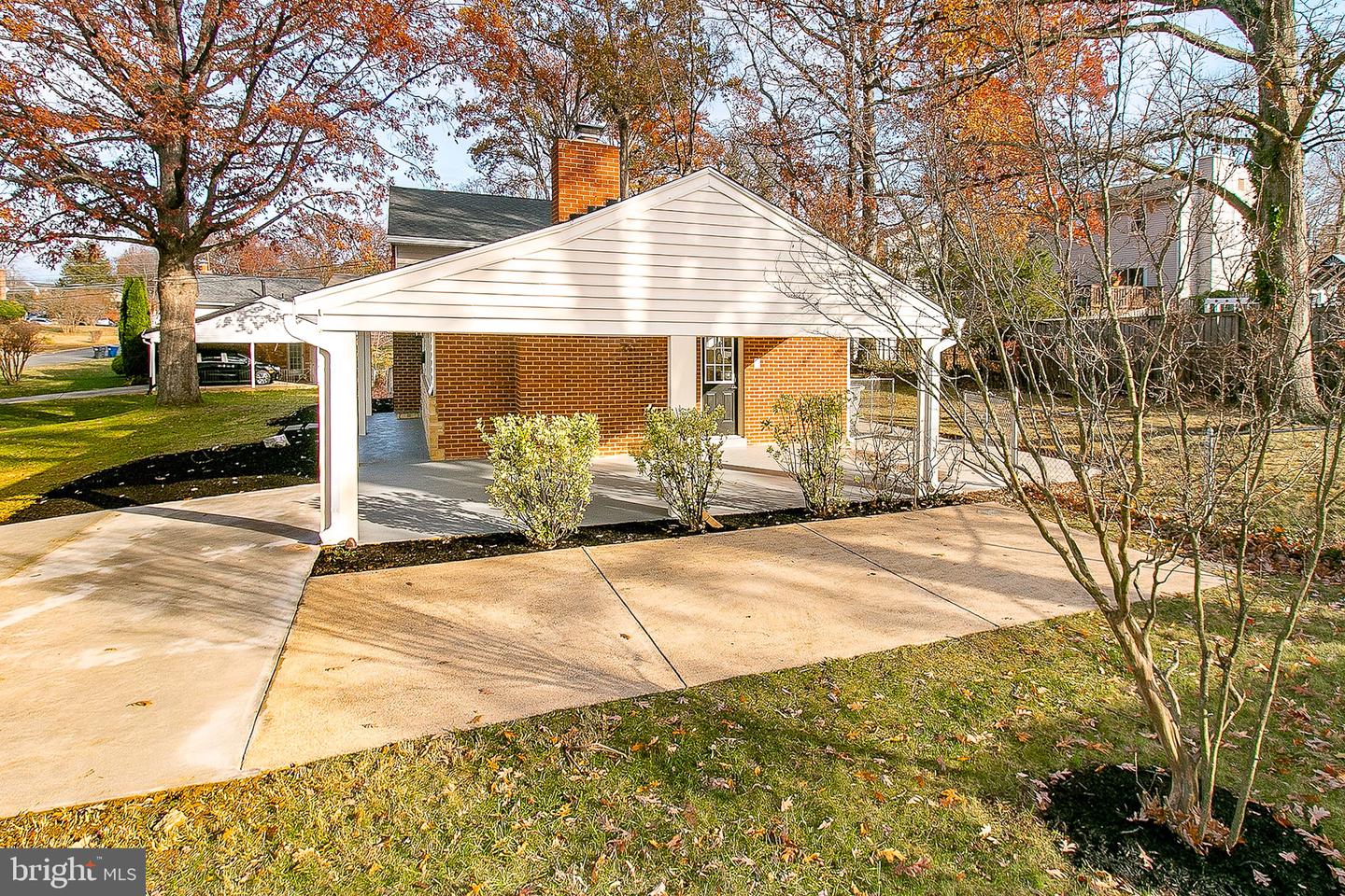 5716 TREMONT CT, ALEXANDRIA, Virginia 22303, 4 Bedrooms Bedrooms, ,3 BathroomsBathrooms,Residential,For sale,5716 TREMONT CT,VAFX2268832 MLS # VAFX2268832