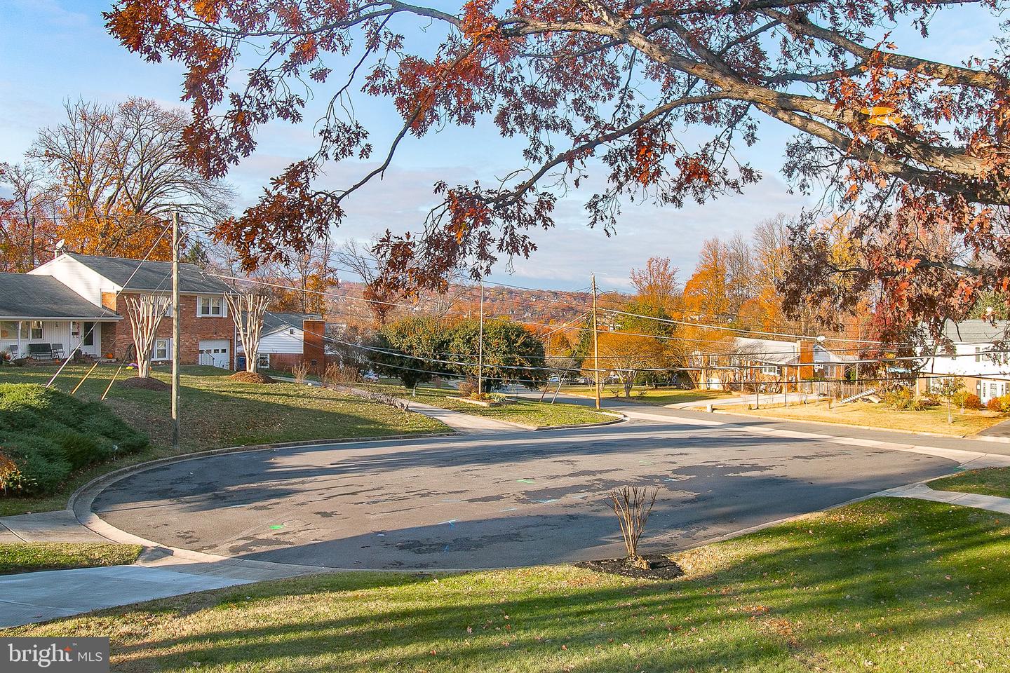 5716 TREMONT CT, ALEXANDRIA, Virginia 22303, 4 Bedrooms Bedrooms, ,3 BathroomsBathrooms,Residential,For sale,5716 TREMONT CT,VAFX2268832 MLS # VAFX2268832