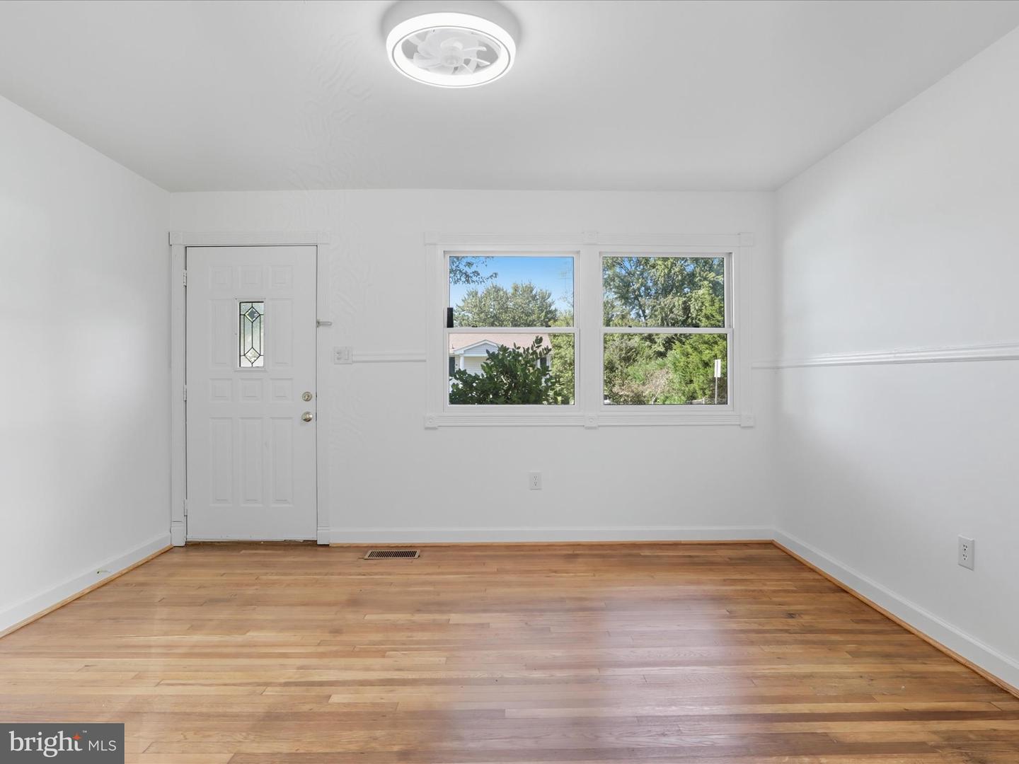 13203 HADDOCK RD, WOODBRIDGE, Virginia 22193, 3 Bedrooms Bedrooms, ,1 BathroomBathrooms,Residential,For sale,13203 HADDOCK RD,VAPW2104608 MLS # VAPW2104608