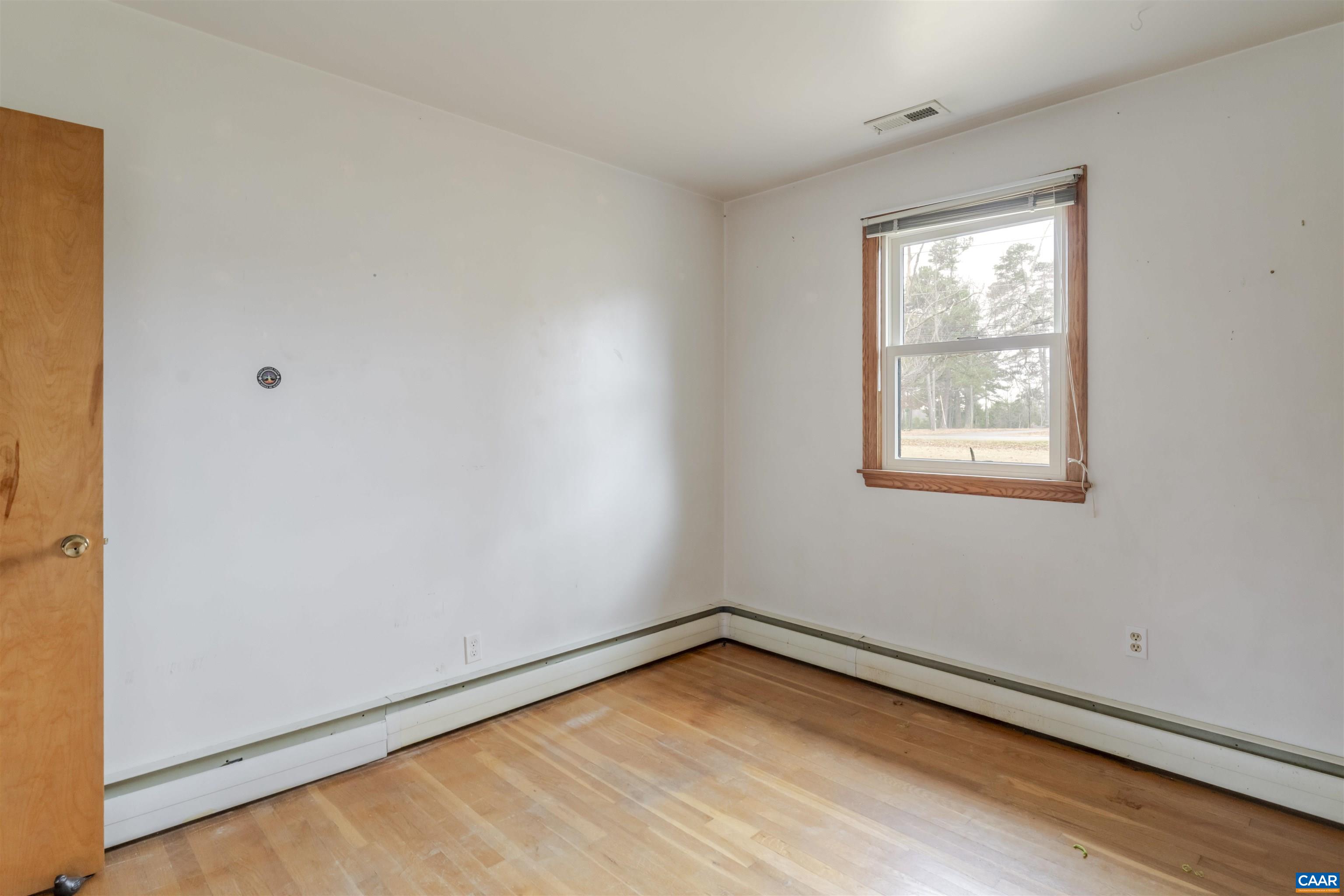 3404 THOMAS JEFFERSON PKWY, PALMYRA, Virginia 22963, 3 Bedrooms Bedrooms, ,2 BathroomsBathrooms,Residential,3404 THOMAS JEFFERSON PKWY,671301 MLS # 671301