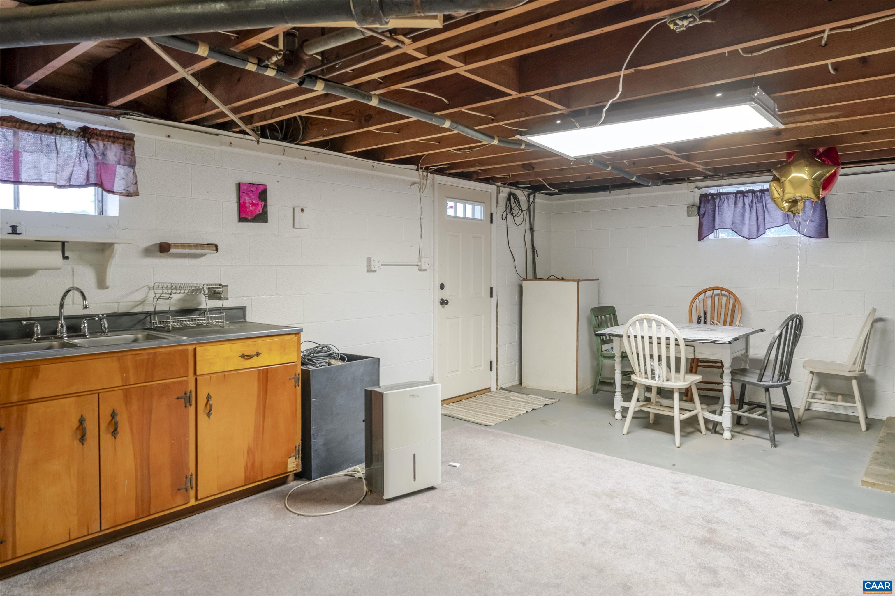 3404 THOMAS JEFFERSON PKWY, PALMYRA, Virginia 22963, 3 Bedrooms Bedrooms, ,2 BathroomsBathrooms,Residential,3404 THOMAS JEFFERSON PKWY,671301 MLS # 671301