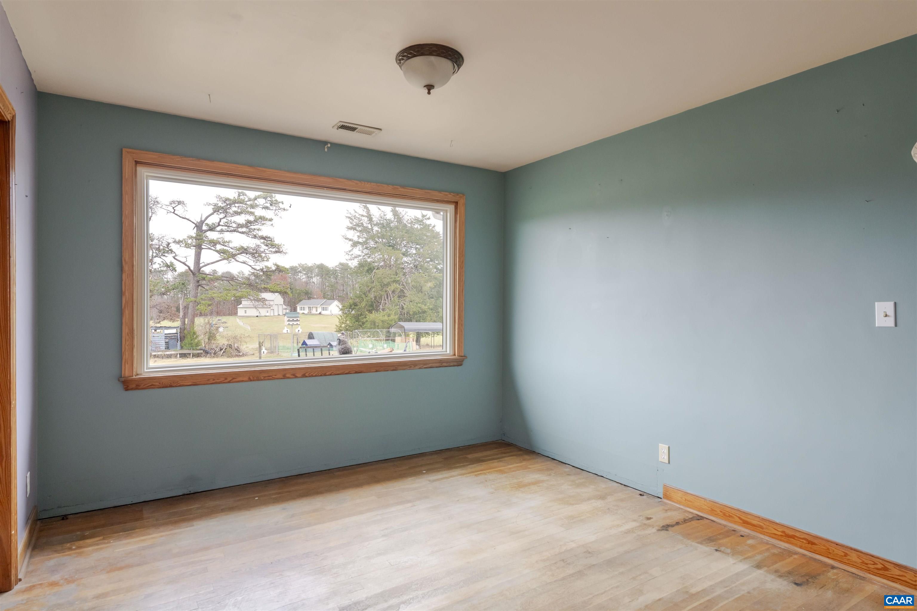 3404 THOMAS JEFFERSON PKWY, PALMYRA, Virginia 22963, 3 Bedrooms Bedrooms, ,2 BathroomsBathrooms,Residential,3404 THOMAS JEFFERSON PKWY,671301 MLS # 671301