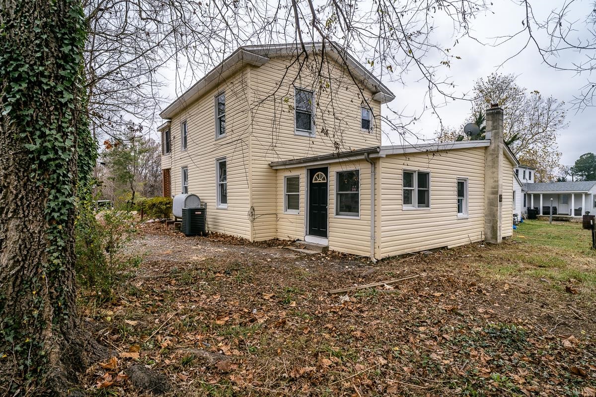 120 CHARLES ST, GORDONSVILLE, Virginia 22942, 3 Bedrooms Bedrooms, ,1 BathroomBathrooms,Residential,120 CHARLES ST,671307 MLS # 671307