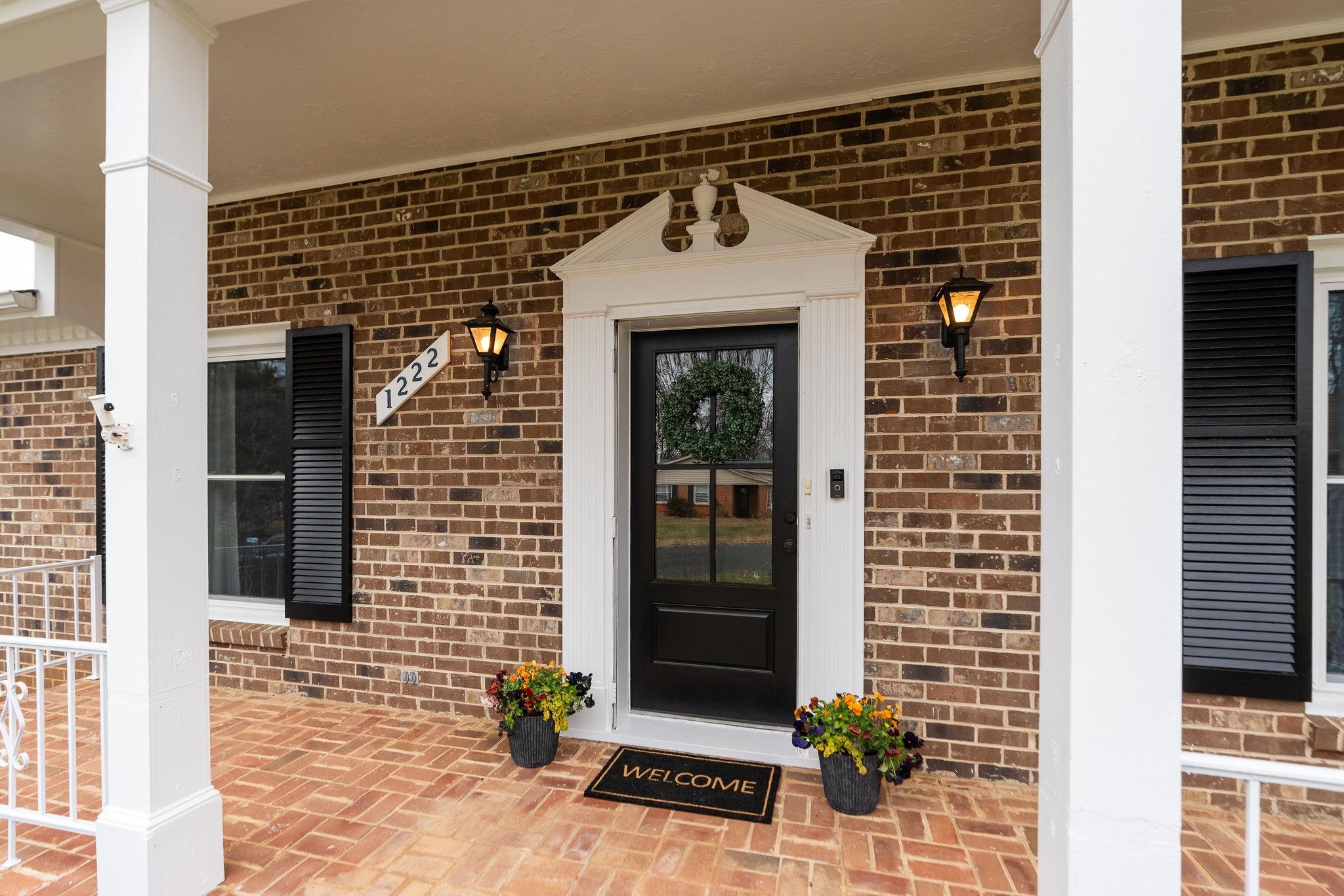 1222 PINEHURST RD, STAUNTON, Virginia 24401, 3 Bedrooms Bedrooms, ,2 BathroomsBathrooms,Residential,1222 PINEHURST RD,671308 MLS # 671308