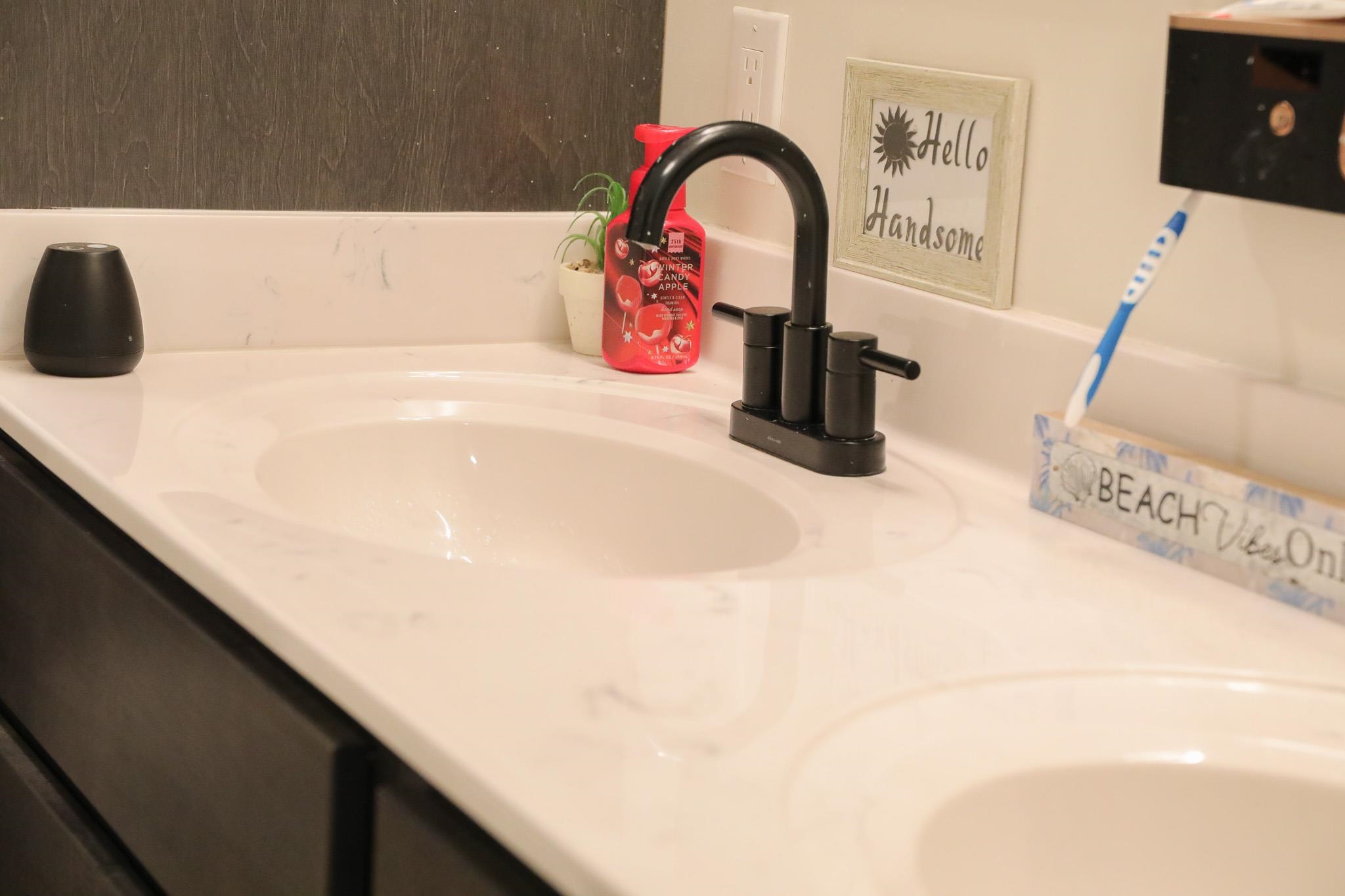 701 WESTERN RD, WAYNESBORO, Virginia 22980, 4 Bedrooms Bedrooms, ,2 BathroomsBathrooms,Residential,701 WESTERN RD,671309 MLS # 671309