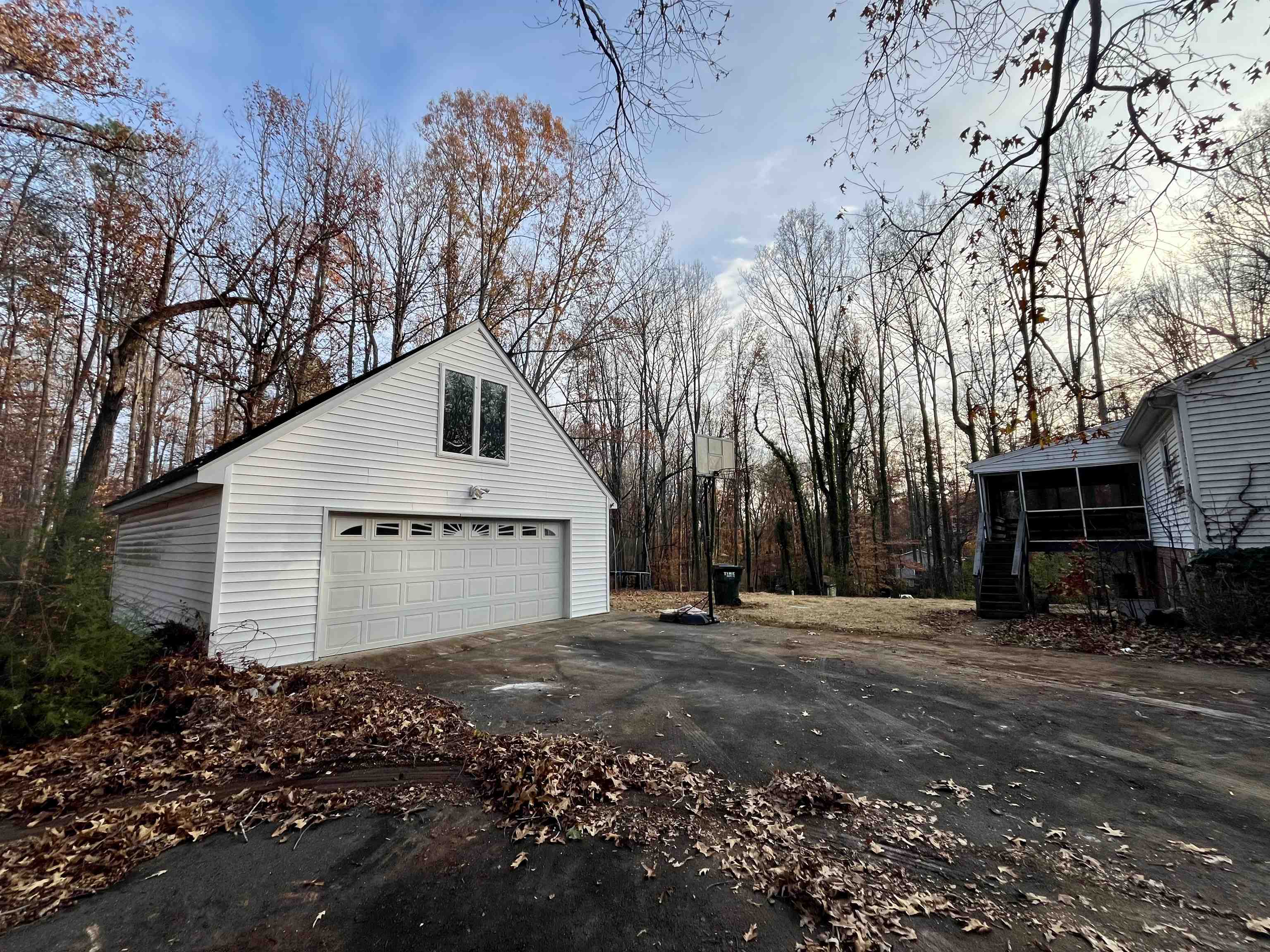 3672 AIRPORT ACRES RD, CHARLOTTESVILLE, Virginia 22911, 5 Bedrooms Bedrooms, ,2 BathroomsBathrooms,Residential,3672 AIRPORT ACRES RD,671310 MLS # 671310