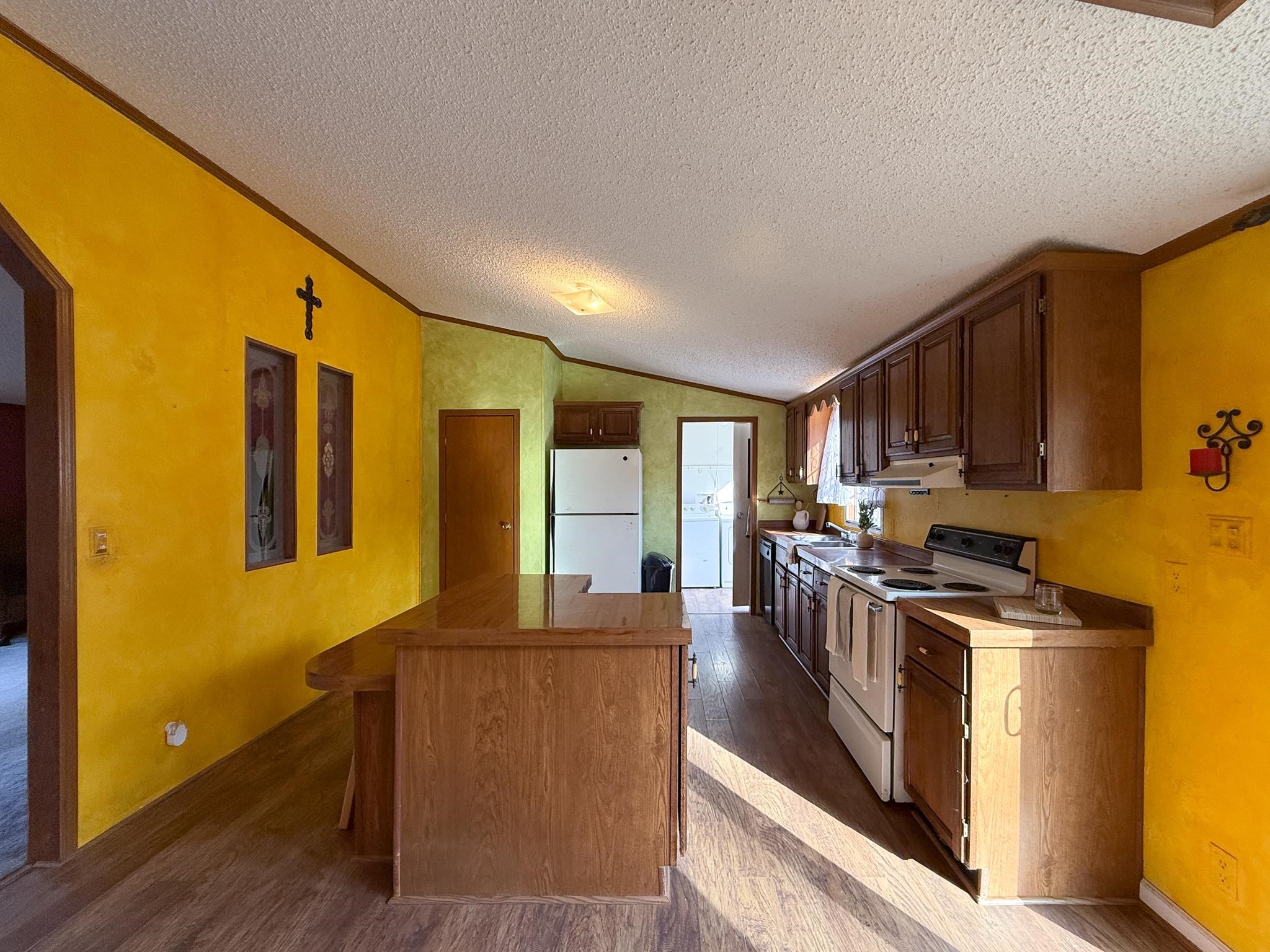 127 KAOLIN SPRING LN, GREENVILLE, Virginia 24440, 3 Bedrooms Bedrooms, ,2 BathroomsBathrooms,Residential,127 KAOLIN SPRING LN,671311 MLS # 671311