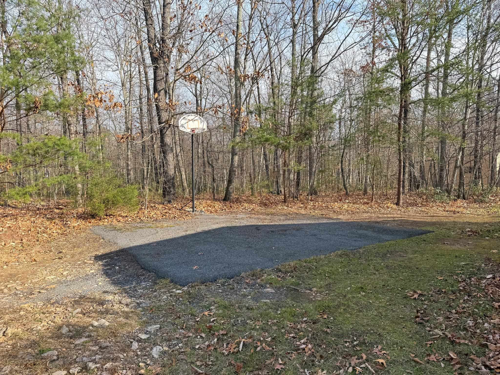 127 KAOLIN SPRING LN, GREENVILLE, Virginia 24440, 3 Bedrooms Bedrooms, ,2 BathroomsBathrooms,Residential,127 KAOLIN SPRING LN,671311 MLS # 671311