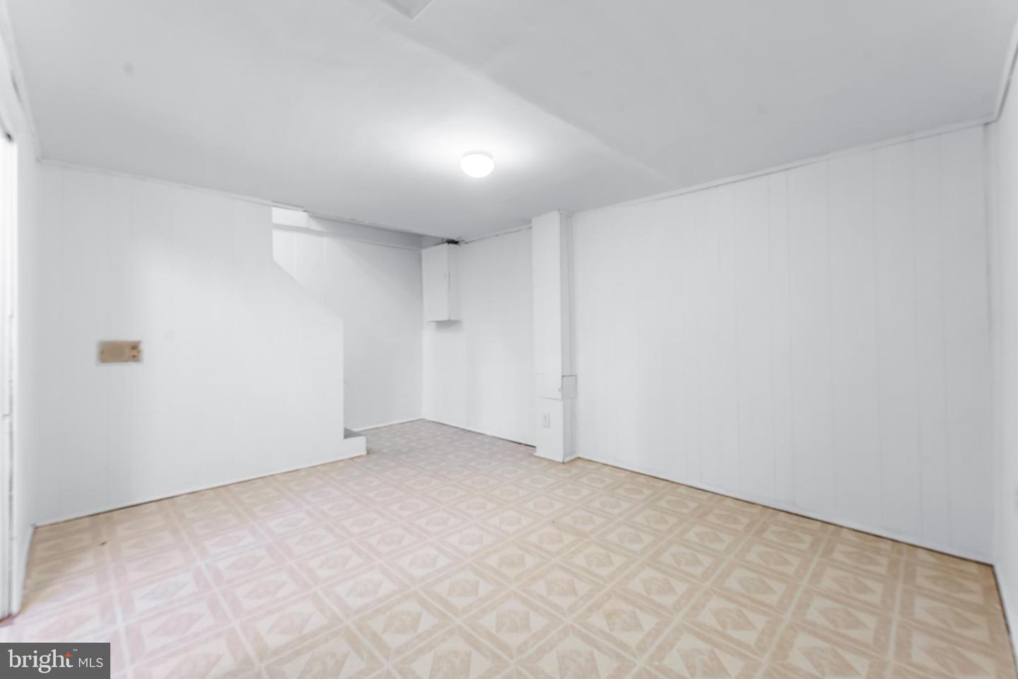 723 EMERSON ST NE, WASHINGTON, District Of Columbia 20017, 2 Bedrooms Bedrooms, 5 Rooms Rooms,1 BathroomBathrooms,Residential,For sale,723 EMERSON ST NE,DCDC2224610 MLS # DCDC2224610