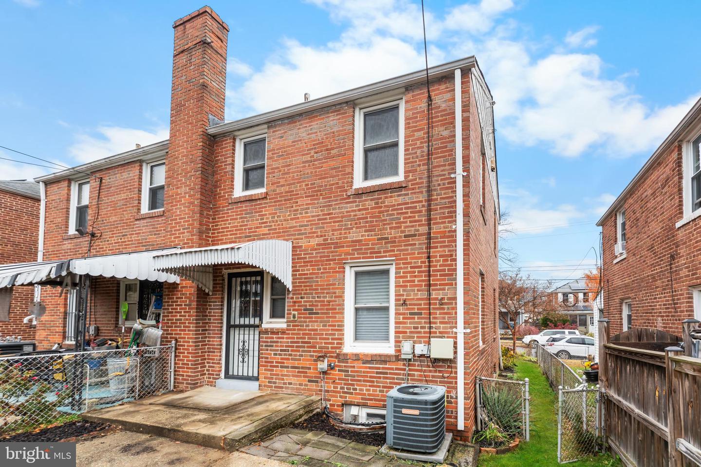 723 EMERSON ST NE, WASHINGTON, District Of Columbia 20017, 2 Bedrooms Bedrooms, 5 Rooms Rooms,1 BathroomBathrooms,Residential,For sale,723 EMERSON ST NE,DCDC2224610 MLS # DCDC2224610