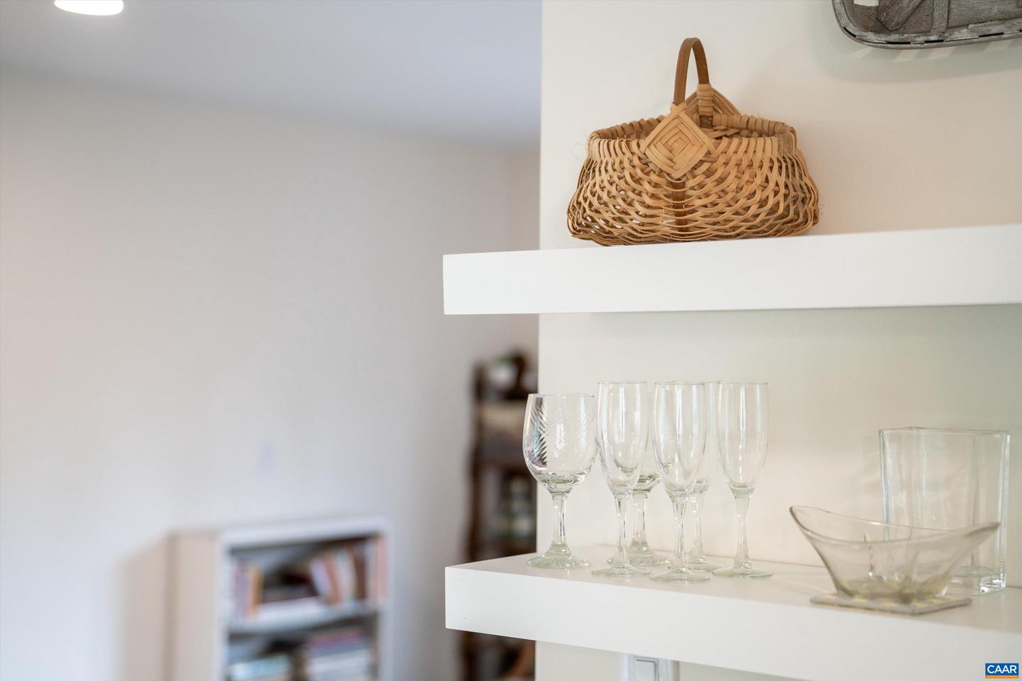 1236 CHATHAM RDG, CHARLOTTESVILLE, Virginia 22901, 2 Bedrooms Bedrooms, ,1 BathroomBathrooms,Residential,For sale,1236 CHATHAM RDG,669627 MLS # 669627