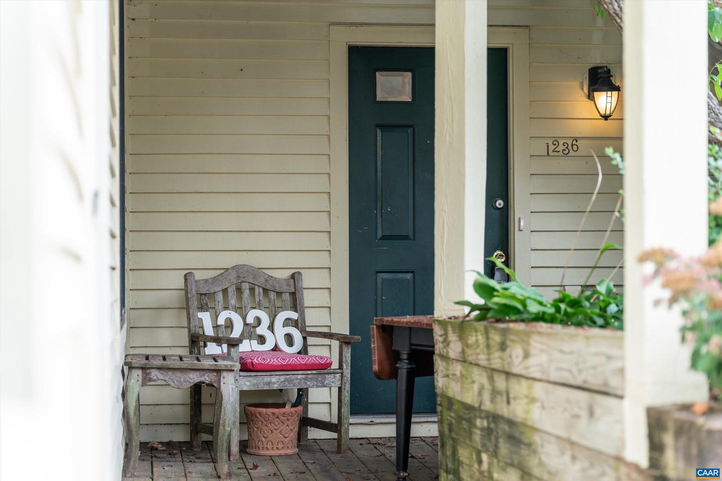 1236 CHATHAM RDG, CHARLOTTESVILLE, Virginia 22901, 2 Bedrooms Bedrooms, ,1 BathroomBathrooms,Residential,For sale,1236 CHATHAM RDG,669627 MLS # 669627