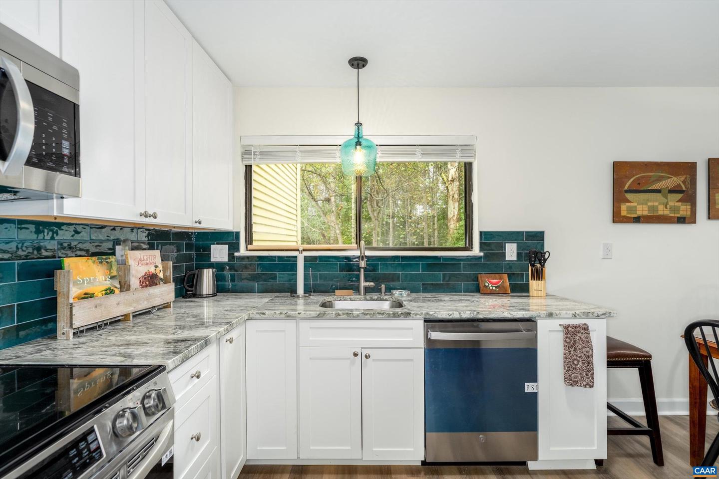 1236 CHATHAM RDG, CHARLOTTESVILLE, Virginia 22901, 2 Bedrooms Bedrooms, ,1 BathroomBathrooms,Residential,For sale,1236 CHATHAM RDG,669627 MLS # 669627