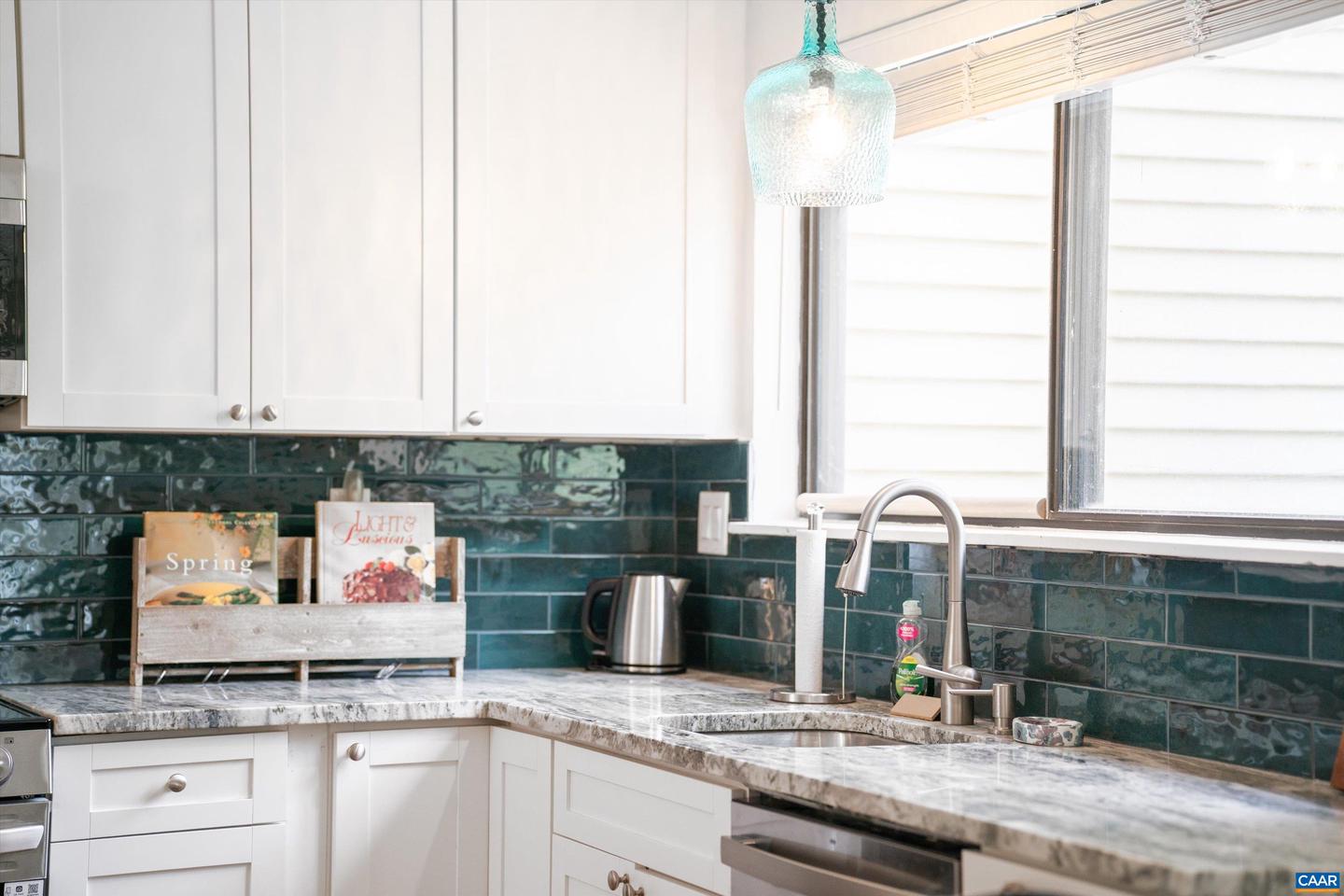 1236 CHATHAM RDG, CHARLOTTESVILLE, Virginia 22901, 2 Bedrooms Bedrooms, ,1 BathroomBathrooms,Residential,For sale,1236 CHATHAM RDG,669627 MLS # 669627