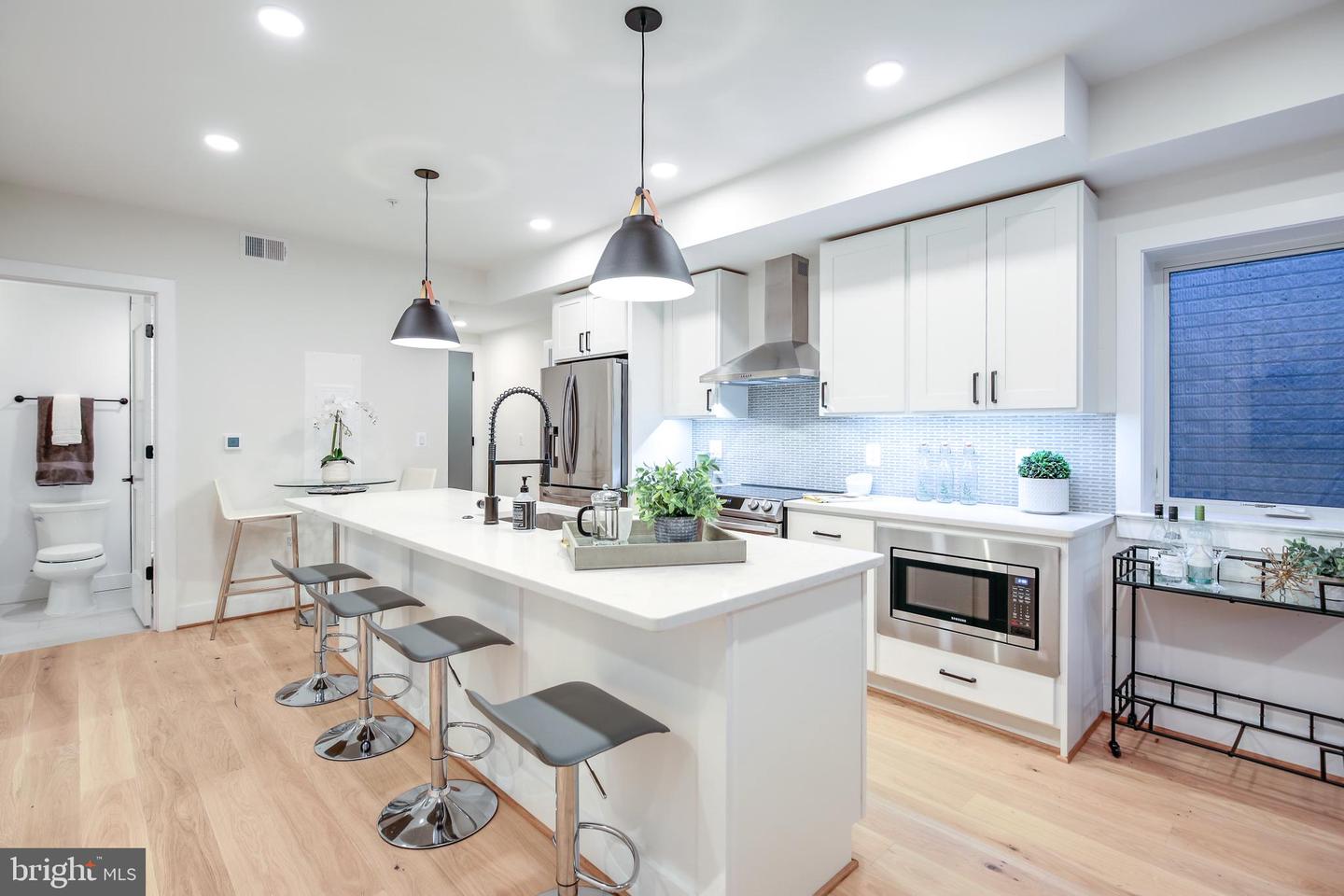 1009 RHODE ISLAND AVE NE #1, WASHINGTON, District Of Columbia 20018, 2 Bedrooms Bedrooms, 5 Rooms Rooms,2 BathroomsBathrooms,Residential,For sale,1009 RHODE ISLAND AVE NE #1,DCDC2226332 MLS # DCDC2226332 1009 RHODE ISLAND AVE NE #1, WASHINGTON, District Of Columbia 20018, 2 Bedrooms Bedrooms, 5 Rooms Rooms,2 BathroomsBathrooms,Residential,For sale,1009 RHODE ISLAND AVE NE #1,DCDC2226332 MLS # DCDC2226332