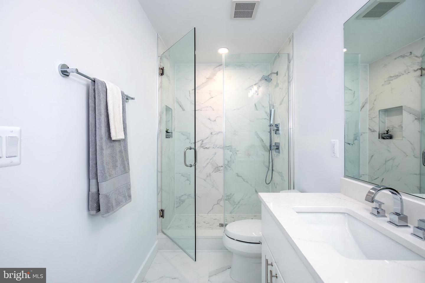 1009 RHODE ISLAND AVE NE #1, WASHINGTON, District Of Columbia 20018, 2 Bedrooms Bedrooms, 5 Rooms Rooms,2 BathroomsBathrooms,Residential,For sale,1009 RHODE ISLAND AVE NE #1,DCDC2226332 MLS # DCDC2226332 1009 RHODE ISLAND AVE NE #1, WASHINGTON, District Of Columbia 20018, 2 Bedrooms Bedrooms, 5 Rooms Rooms,2 BathroomsBathrooms,Residential,For sale,1009 RHODE ISLAND AVE NE #1,DCDC2226332 MLS # DCDC2226332