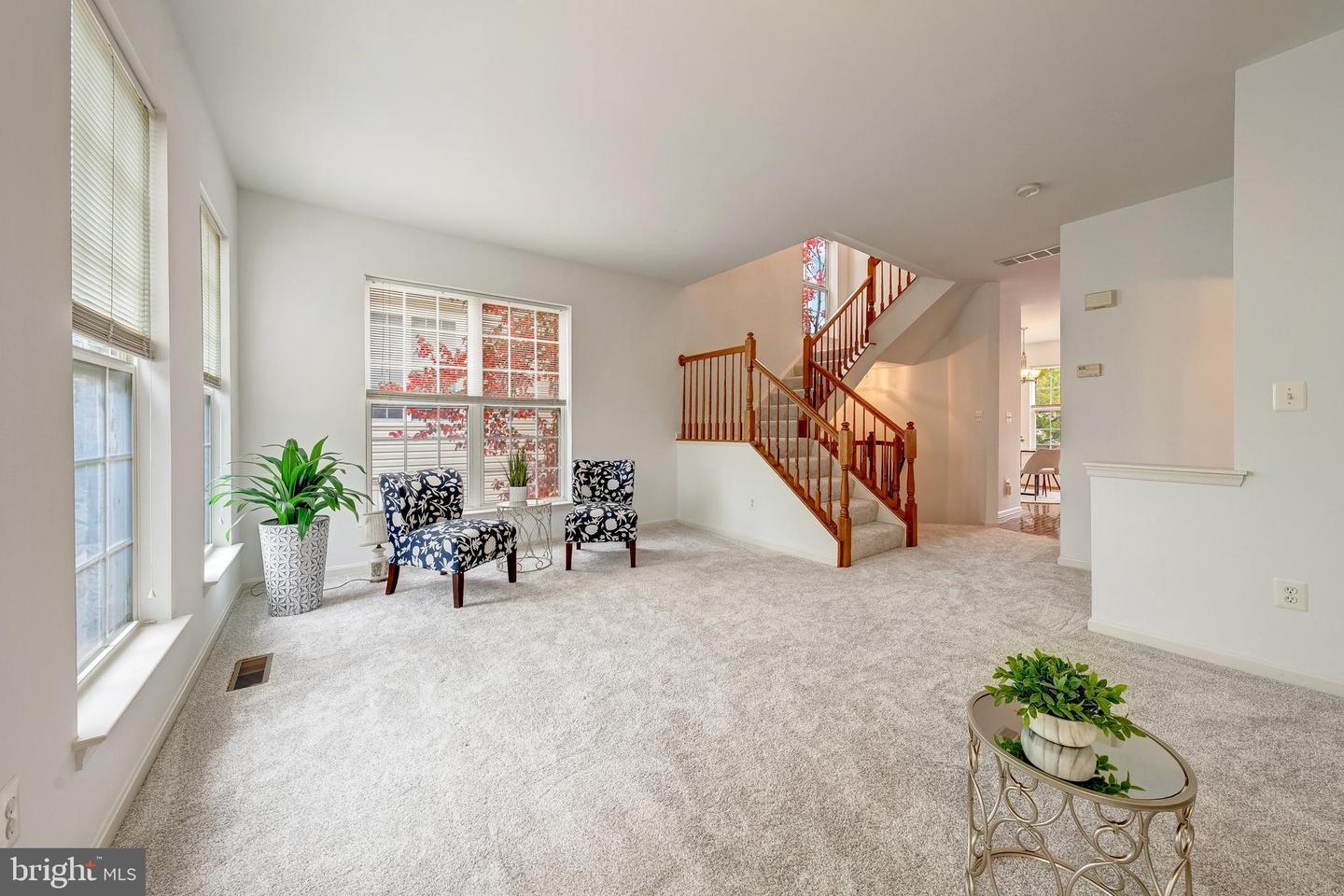 44248 SUSCON SQ, ASHBURN, Virginia 20147, 3 Bedrooms Bedrooms, ,2 BathroomsBathrooms,Residential,For sale,44248 SUSCON SQ,VALO2108802 MLS # VALO2108802