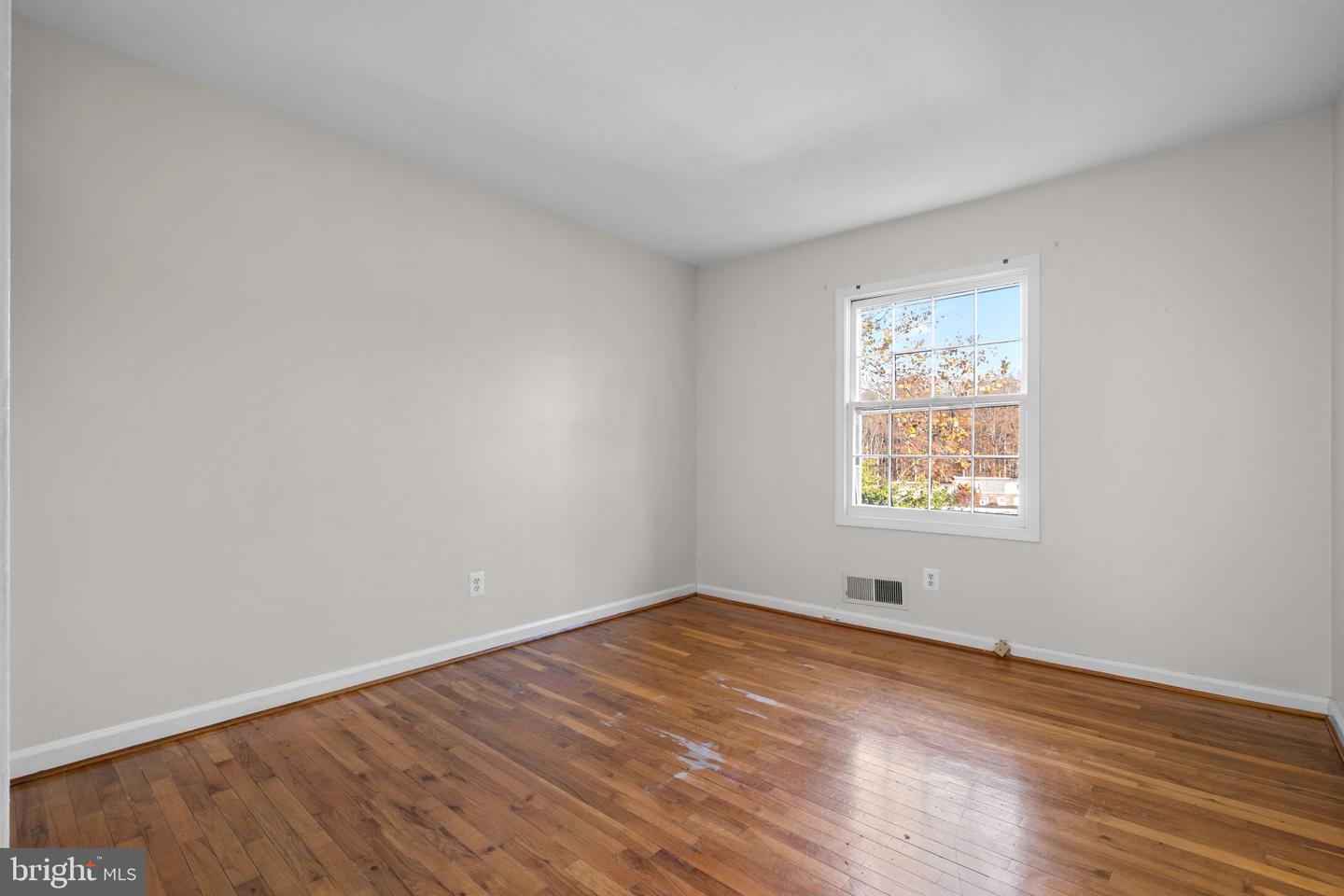 5927 BAYSHIRE RD #115, SPRINGFIELD, Virginia 22152, 3 Bedrooms Bedrooms, ,2 BathroomsBathrooms,Residential,For sale,5927 BAYSHIRE RD #115,VAFX2275204 MLS # VAFX2275204