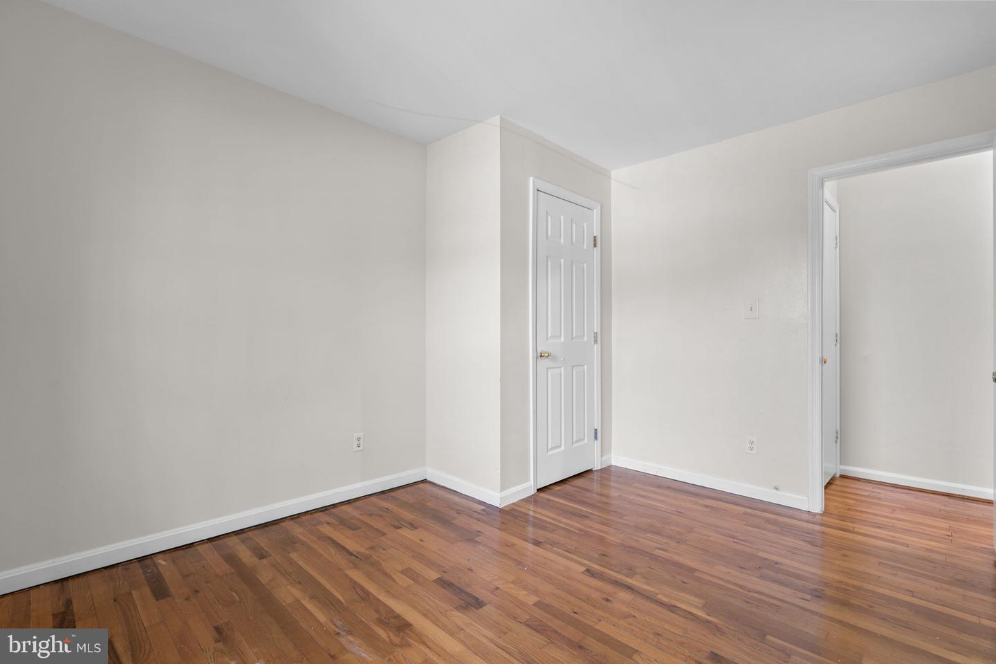 5927 BAYSHIRE RD #115, SPRINGFIELD, Virginia 22152, 3 Bedrooms Bedrooms, ,2 BathroomsBathrooms,Residential,For sale,5927 BAYSHIRE RD #115,VAFX2275204 MLS # VAFX2275204