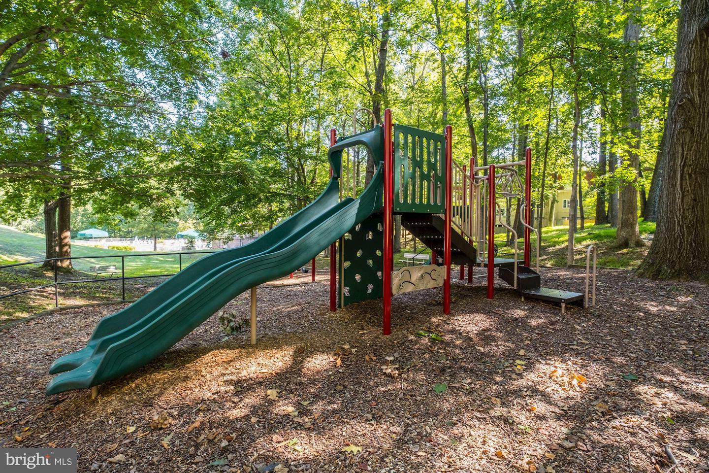 5927 BAYSHIRE RD #115, SPRINGFIELD, Virginia 22152, 3 Bedrooms Bedrooms, ,2 BathroomsBathrooms,Residential,For sale,5927 BAYSHIRE RD #115,VAFX2275204 MLS # VAFX2275204