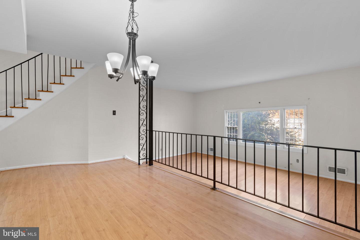 5927 BAYSHIRE RD #115, SPRINGFIELD, Virginia 22152, 3 Bedrooms Bedrooms, ,2 BathroomsBathrooms,Residential,For sale,5927 BAYSHIRE RD #115,VAFX2275204 MLS # VAFX2275204